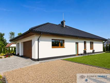 Nowoczesny dom parterowy z ogrodem