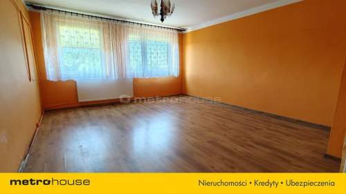 Sprzedam mieszkanie w bloku we wsi Koszelewki.