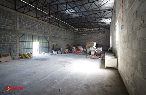 Budynek handlowo-usługowy z magazynem 1300m2,Tyczyn, duża działka