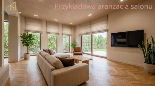 Nowoczesny dom parterowy z dużą działką.