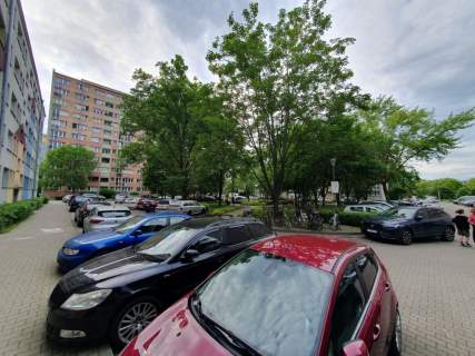 3 pokoje 52m Wrocław Krzyki media parking meble