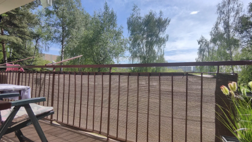 Mieszkanie na parterze z widokiem na zieleń