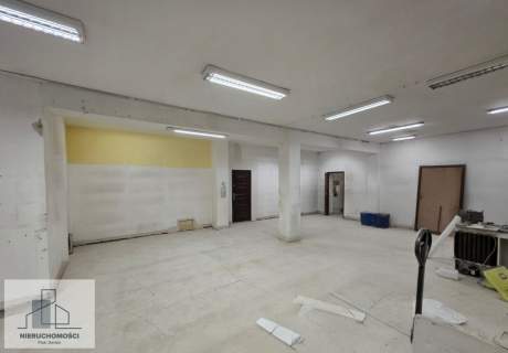 Budynek w centrum Wołomina usługi/hostel/mieszkanie/różne opcje...