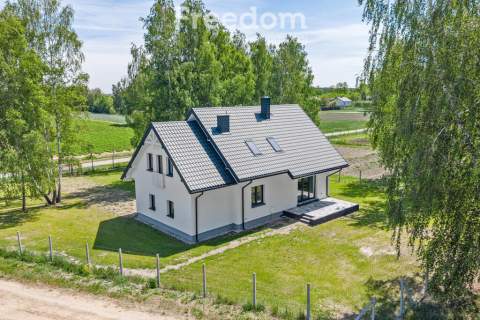 Nowy dom 168 m na dużej działce Gościeńczyce