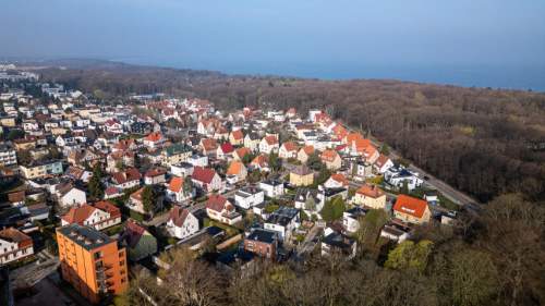 LOKALIZACJA Gotowy biznes,400m do morza Sobieskiego