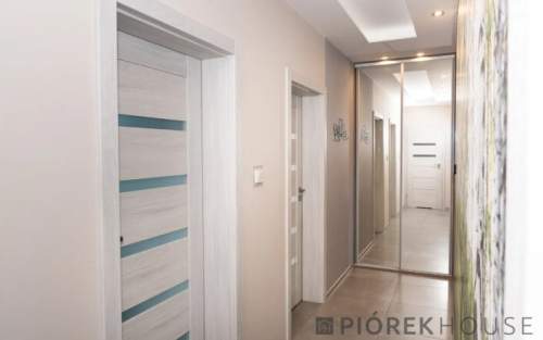 4-pokojowe mieszkanie w Markach