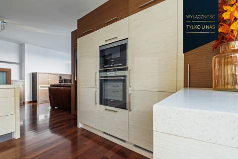 4-pokojowy apartament Sea Towers widok na morze