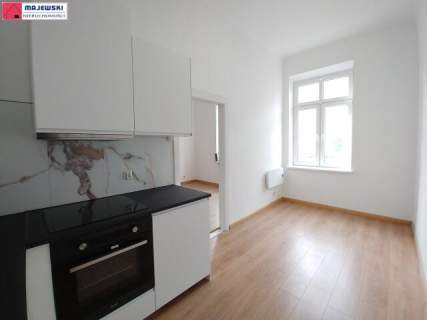 Skawina Rynek 2pok37m2 405tyś