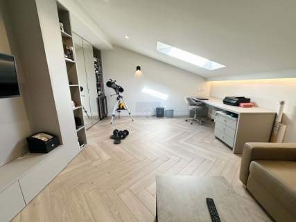 Apartament premium dwupoziomowy, Północ