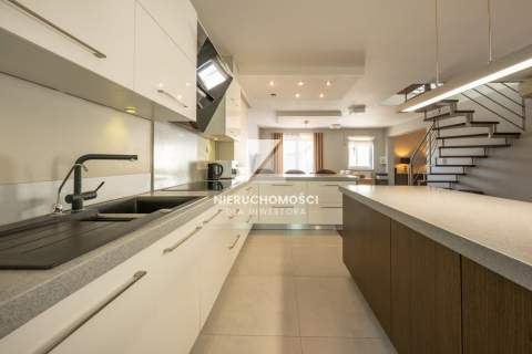 Przestronny Apartament 155 mkw, 2 łazienki, Garaż