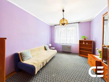 3 pokojowe w centrum 1 piętro balkon piwnica