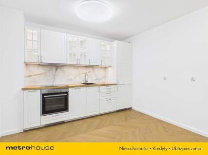 Nowy Apartament w Centrum, winda, klimatyzacja