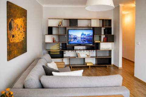 Piękny apartament w Porcie Praskim