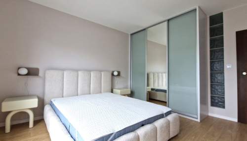 3 pokoje z balkonem i garażem, 85m2, Matejki 11