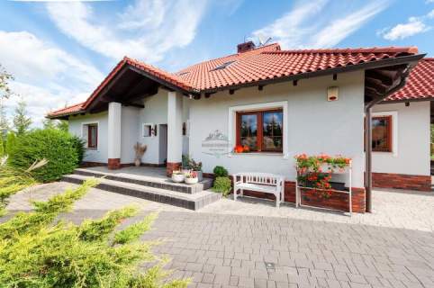 Ślizów/ Syców, dom 183m2 garaż 90m2, działka 3000m2