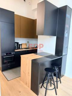 Apartament 2-pokojowy z widokiem na rzekę centrum