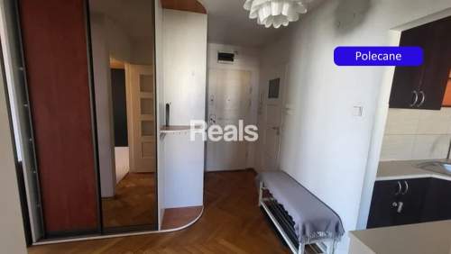 3 pokoje, oddzielna kuchnia, balkon