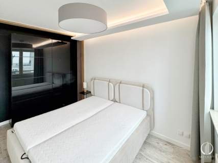 Apartament na 24. piętrze w świetnej lokalizacji