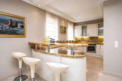 LUKSUSOWY PENTHOUSE Z OGRODEM