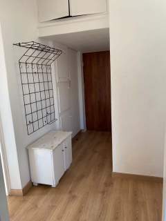 Saska Kępa 2 pokoje, osobna kuchnia, balkon