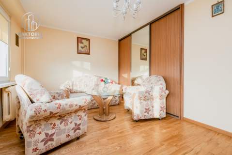 3 pokoje Duża loggia, świetna lokalizacja