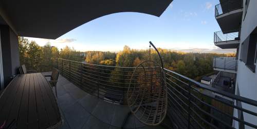 Przestronne mieszkanie z dużym balkonem na Janowie