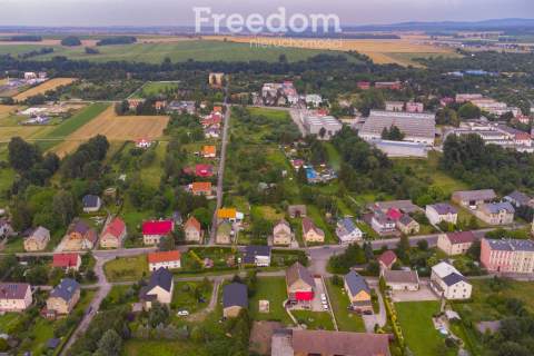Duża działka budowlana z możliwością podziału