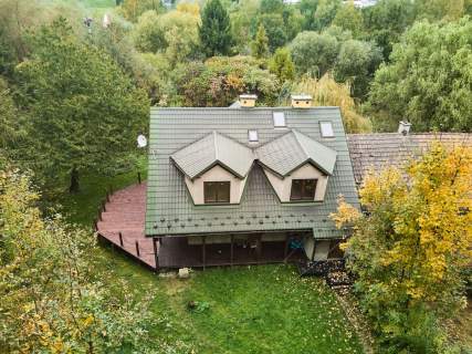 Dom jednorodzinny 138m, 6 pokoi z dużym tarasem.