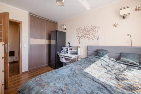 Wykończone 2 pok. Balkon 15m2 Hala Garażowa 