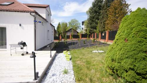 5 pok. dom z garażem i ogrodem na wznies. nad wodą