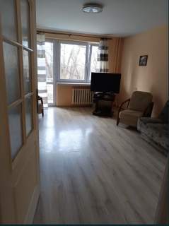 2 pokoje 46 m parter balkon