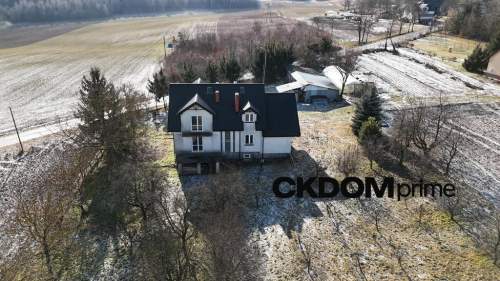 Bugaj   dom 170 m , działka 7600 m , stan dewel.