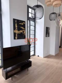 Apartament 2-pokojowy z widokiem na rzekę centrum