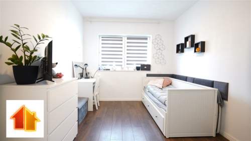 Piętrowy apartament z garażem w centrum