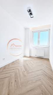 Szwederowo/3pokoje /48,5 m / 9. p/ Balkon /Piwnica