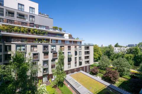 Mieszkanie przy rzece w apartamentowcu z 2012 roku 