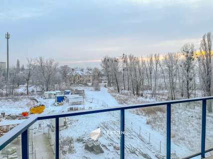 Jasne mieszkanie z balkonem i miejscem postojowym