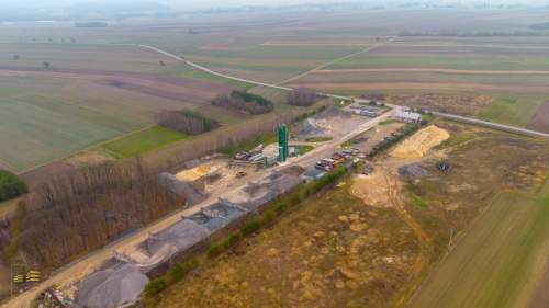 Wytwórnia Mas Bitumicznych, Baza ok. 11ha obok S19