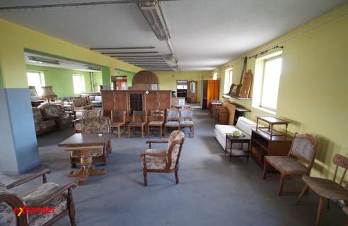 Budynek handlowo-usługowy z magazynem 1300m2,Tyczyn, duża działka