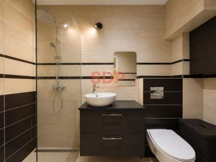 Przestroone 2 pokoje Salon z aneksem Kleczków Blisko Odry