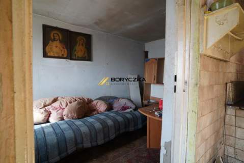 Dom z działką nad potokiem- gm. Wadowice Górne