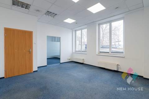 Śródmieście, lokal na parterze, 200 m2, witryna