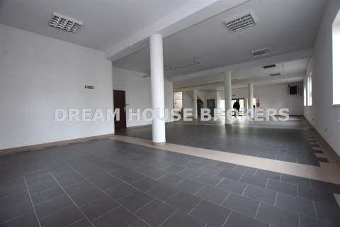 Budynek 1250 m2 na Sprzedaż Inwestecyjnie Tuchów 