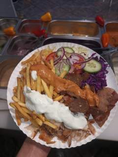 Odstąpię lokal typu kebab w Kołobrzegu przy PKP.