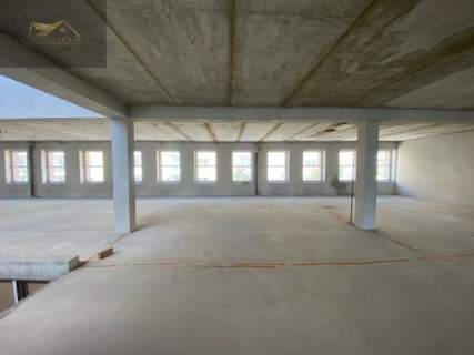 Lokal 1000m2