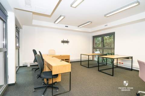 Funkcjonalny lokal biurowy Plac na Groblach 58 mkw