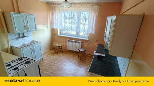 Sprzedam mieszkanie w bloku we wsi Koszelewki.