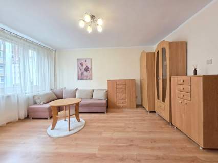Do wynajęcia 2 pokojowe I piętro Centrum