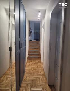 Bliźniak po remoncie pom. gospodarcze 234 m 