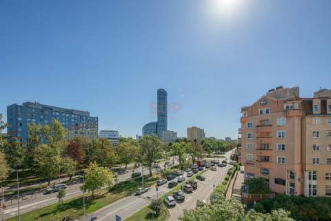 Wyjątkowa kamienica/przytulne 2 pokoje/balkon